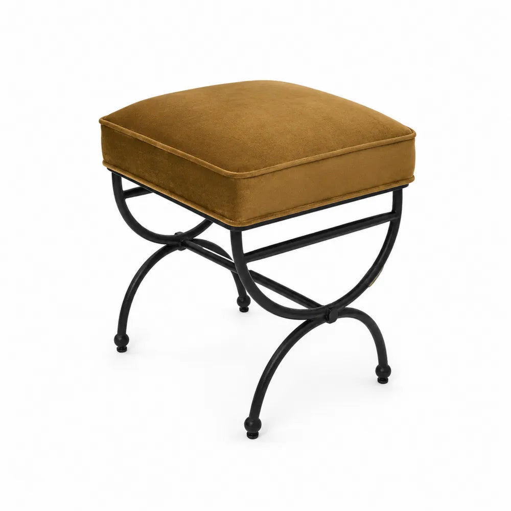 Metall-Hocker mit Samtbezug Braun
